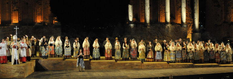 Pietro Mascagni Cavalleria Rusticana Teatro Antico Taormina Regia Enrico Castiglione